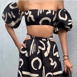 Seven Wonders York Crop Top- Black/Sand Large (US 8)